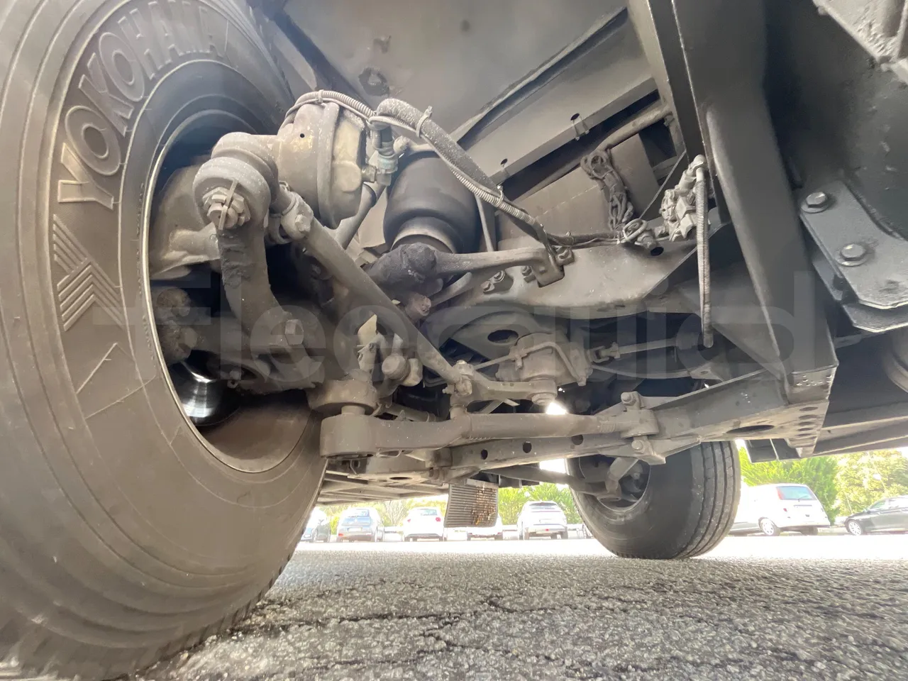 Iveco 397E 397E12.45 - Euro 4 - 331 kW - 12.920 mt - front axle right side