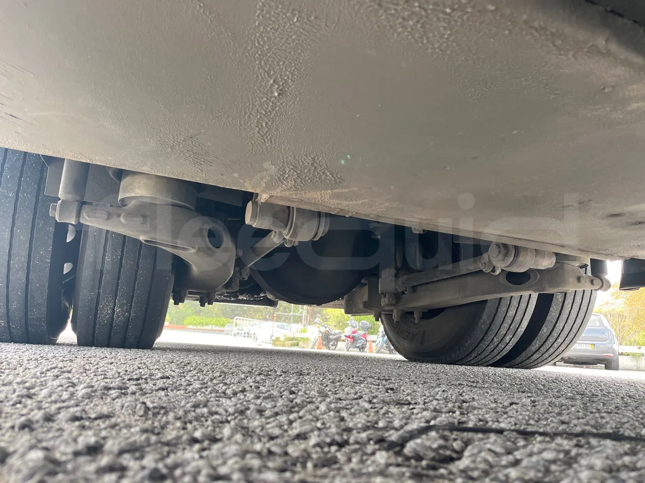 Iveco 397E 397E12.45 - Euro 4 - 331 kW - 12.920 mt - axle 3 central