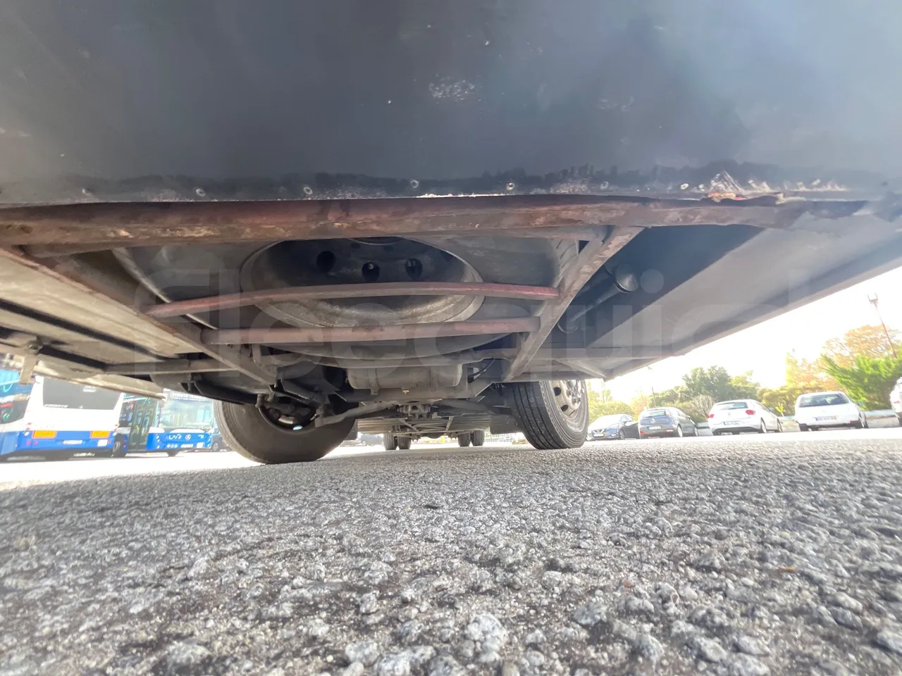 Iveco 397E 397E12.45 - Euro 4 - 331 kW - 12.920 mt - front undercarriage from front