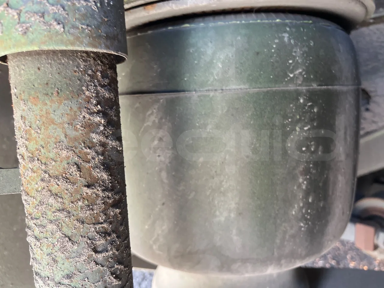 Iveco Crossway CBLE4/00 - EUR6 - 265kW - 12.965m - axel 2 air springs 1 right
