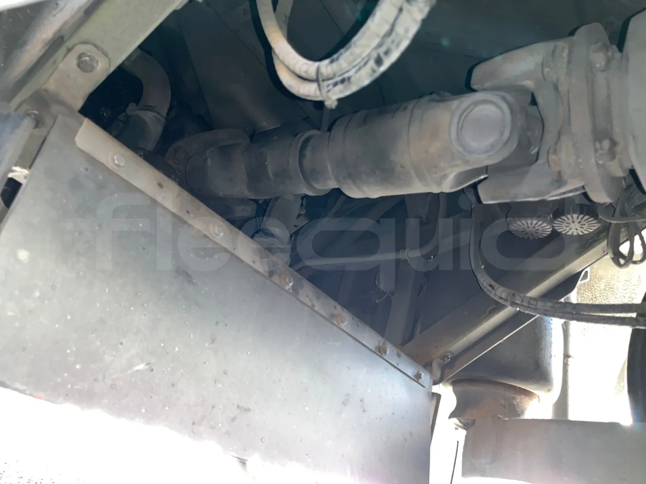 Iveco Crossway CBLE4/00 - EUR6 - 265kW - 12.965m - driveshaft photo