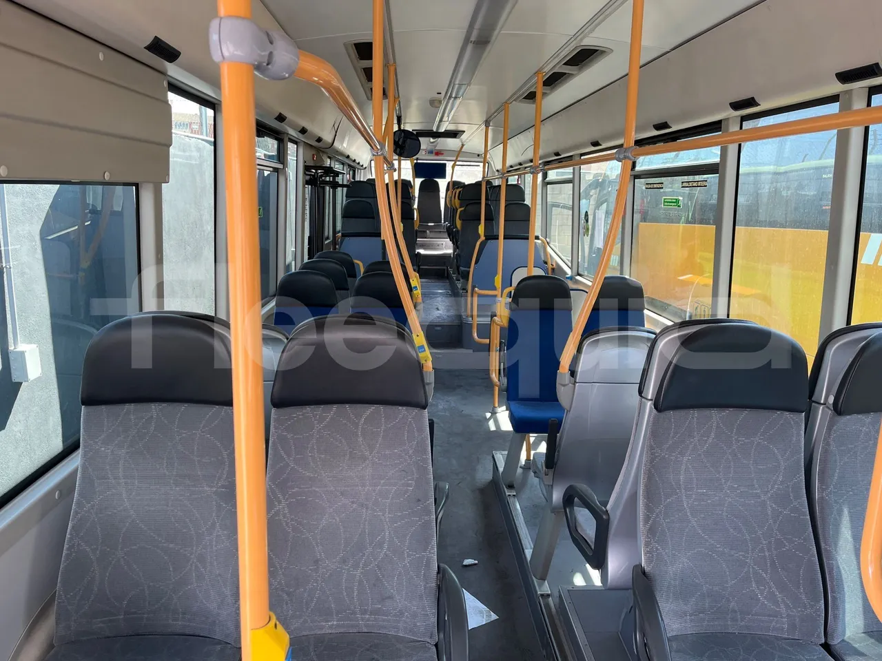 Iveco Crossway CBLE4/00 - EUR6 - 265kW - 12.965m - interior reverse seats driver height