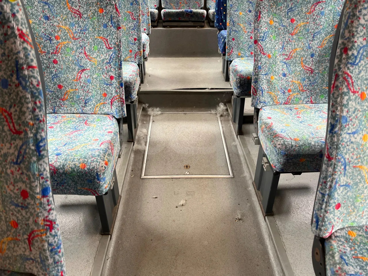 Scania Omniline IL94IB - Euro3 - 221kW - 12mt - floor hatches photo