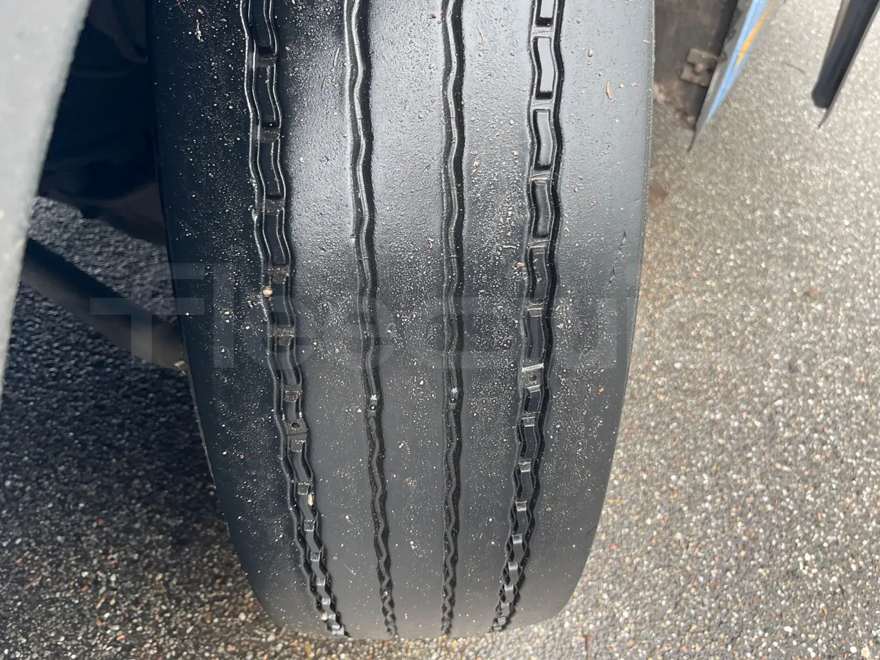 Scania Omniline IL94IB - Euro3 - 221kW - 12mt - tread condition second axle tires right