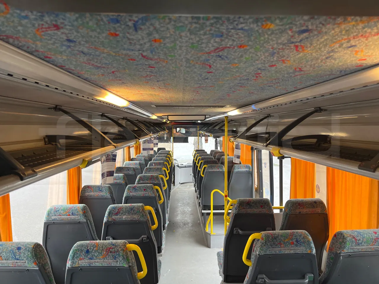 Scania Omniline IL94IB - Euro3 - 221kW - 12mt - overhead compartments photo