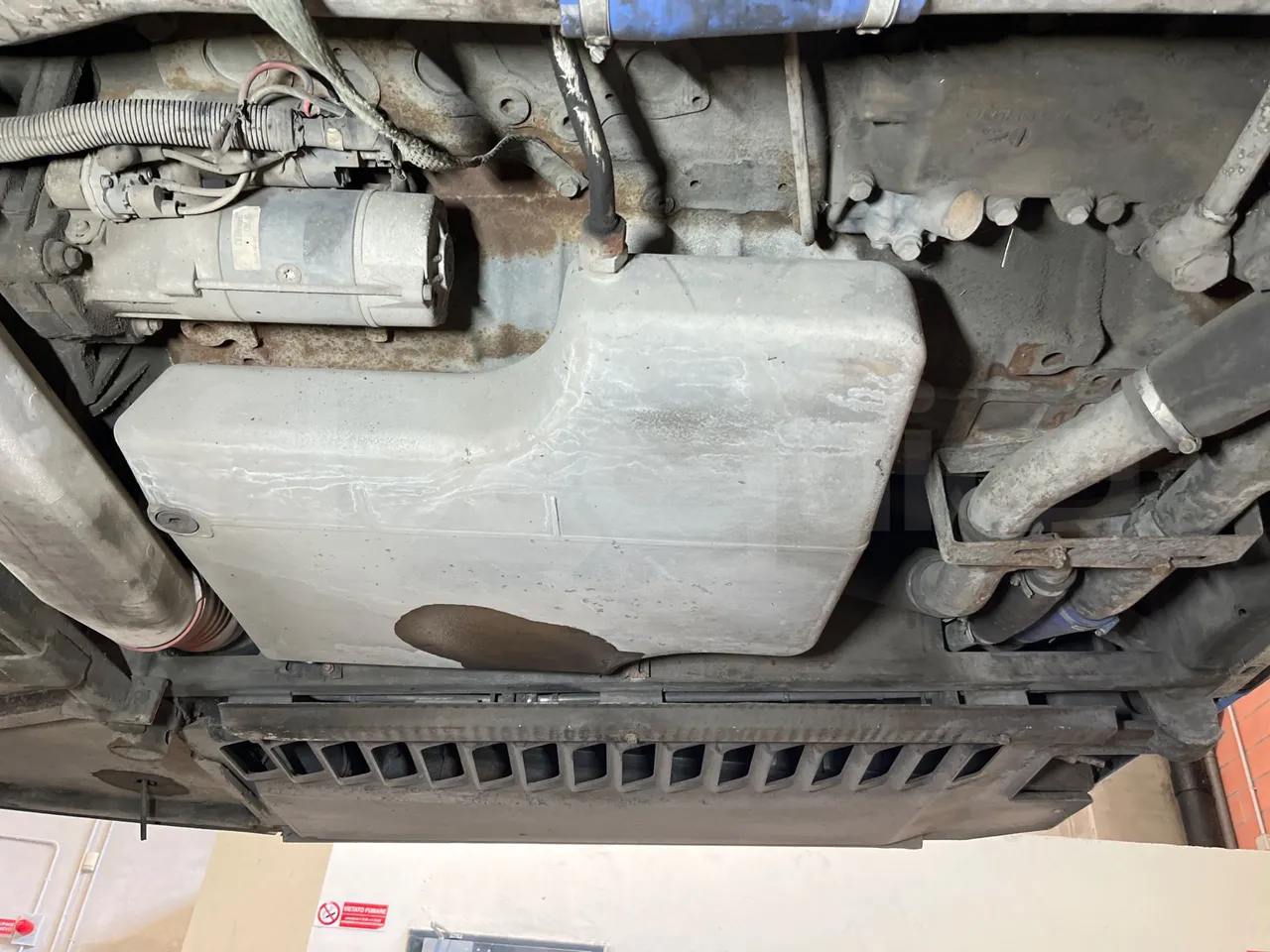 Mercedes-Benz Integro E5 4 - Euro5 - 220kW - 12.140mt - engine without protection