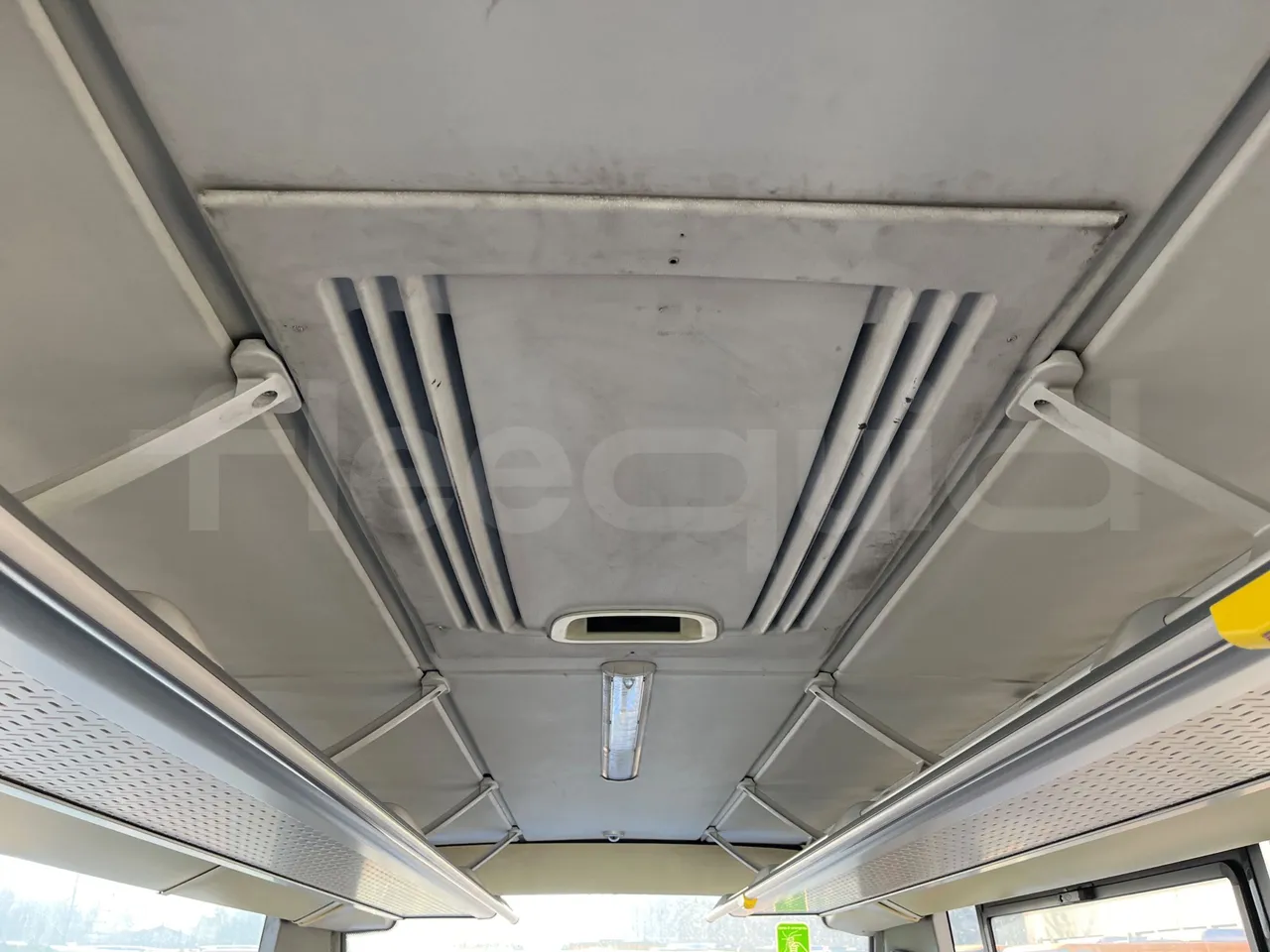 Mercedes-Benz Integro E5 4 - Euro5 - 220kW - 12.140mt - roof hatch 2