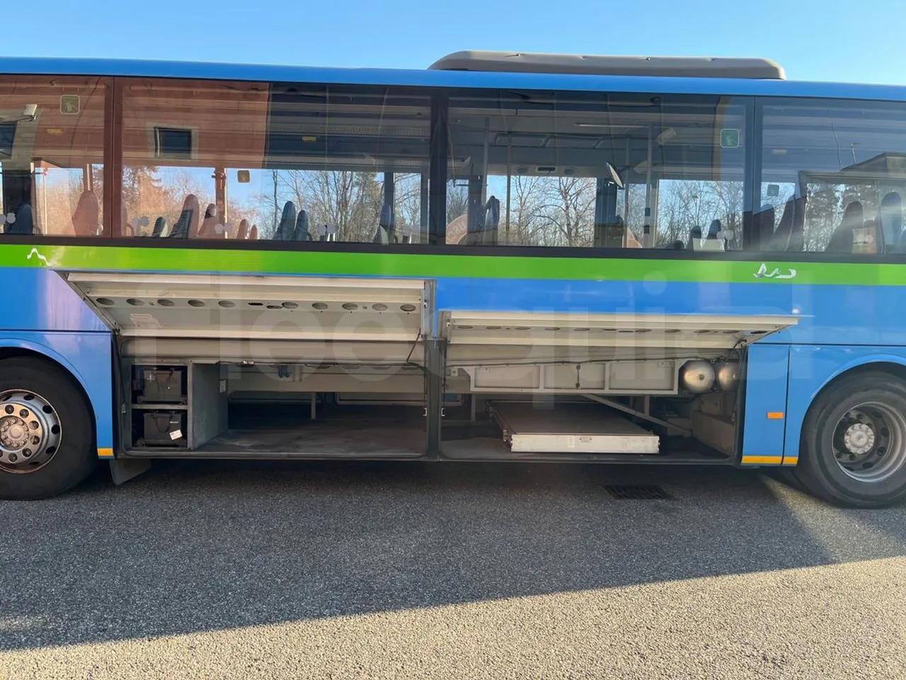 Mercedes-Benz Integro E5 4 - Euro5 - 220kW - 12.140mt - luggage rack photo