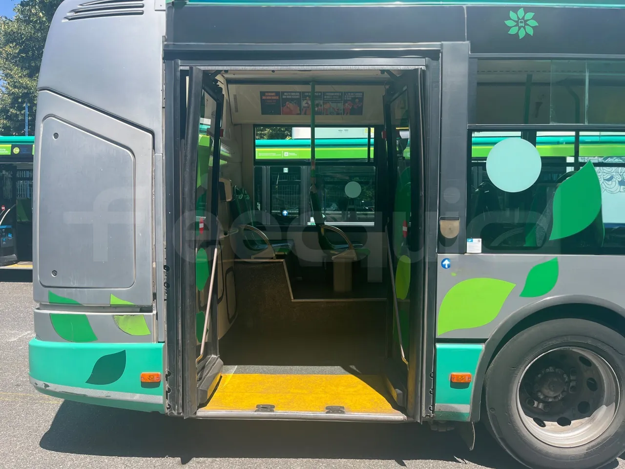 Iveco Citelis - front door 3 open