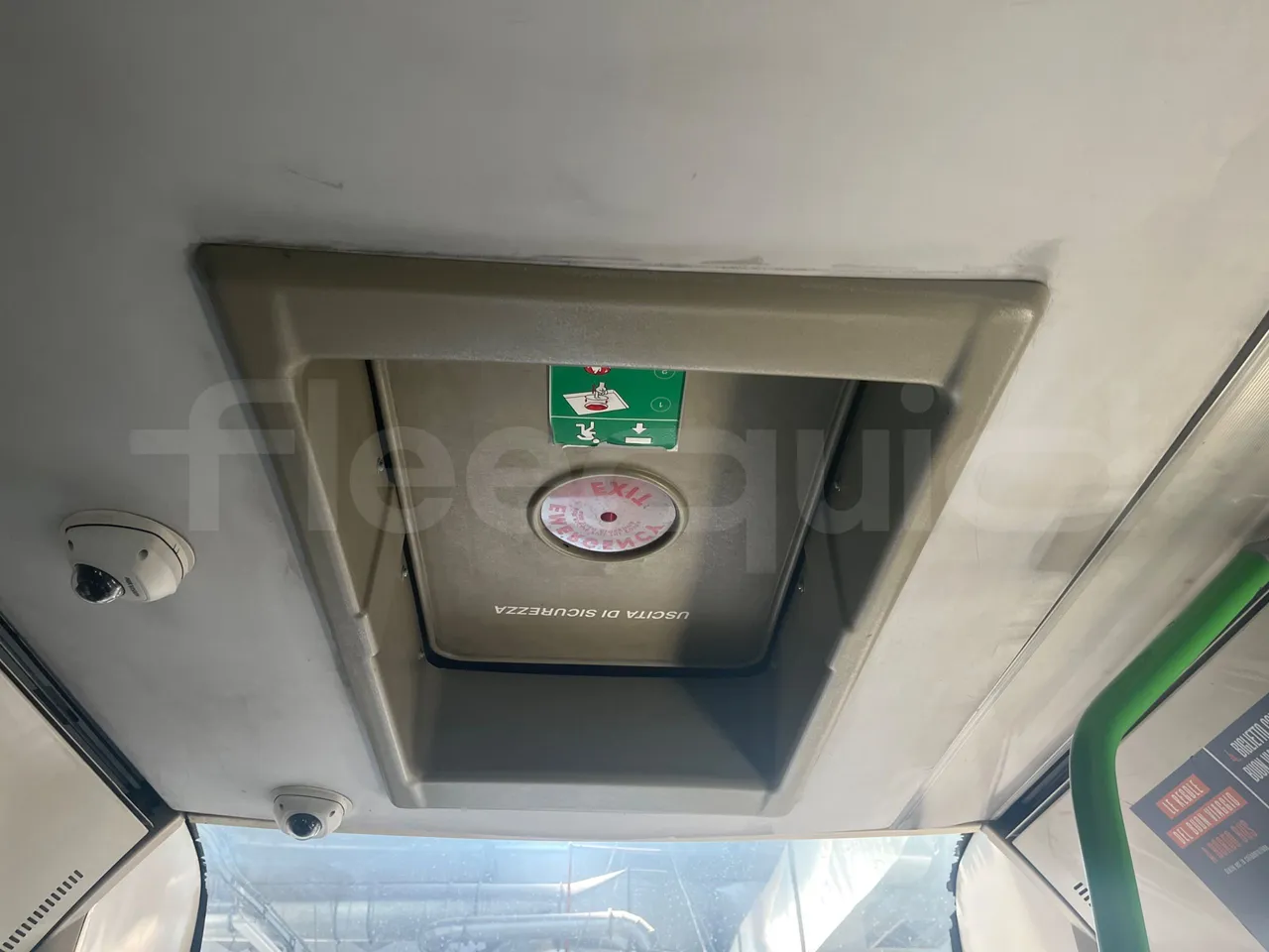 Iveco Citelis - roof hatch 1