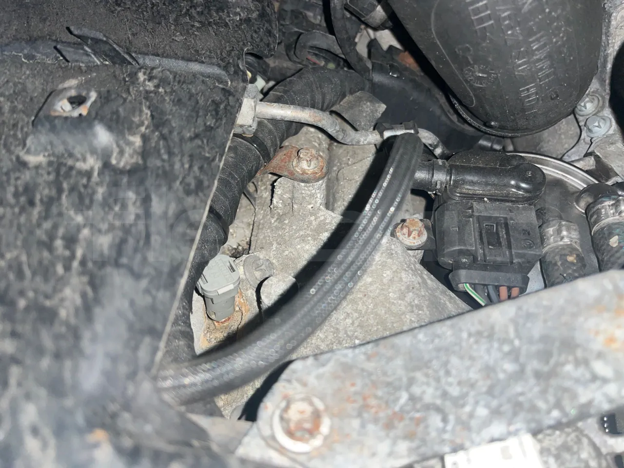 Mercedes-Benz Sprinter 906BB50  - Euro6 - 140kW - 7.360mt - engine plate photo