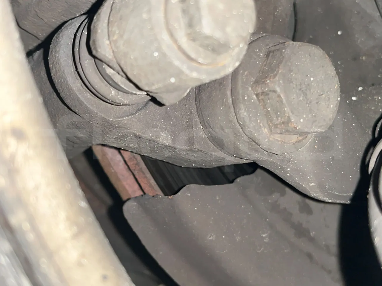 Mercedes-Benz Sprinter 906BB50  - Euro6 - 140kW - 7.360mt - axle 2 discs right