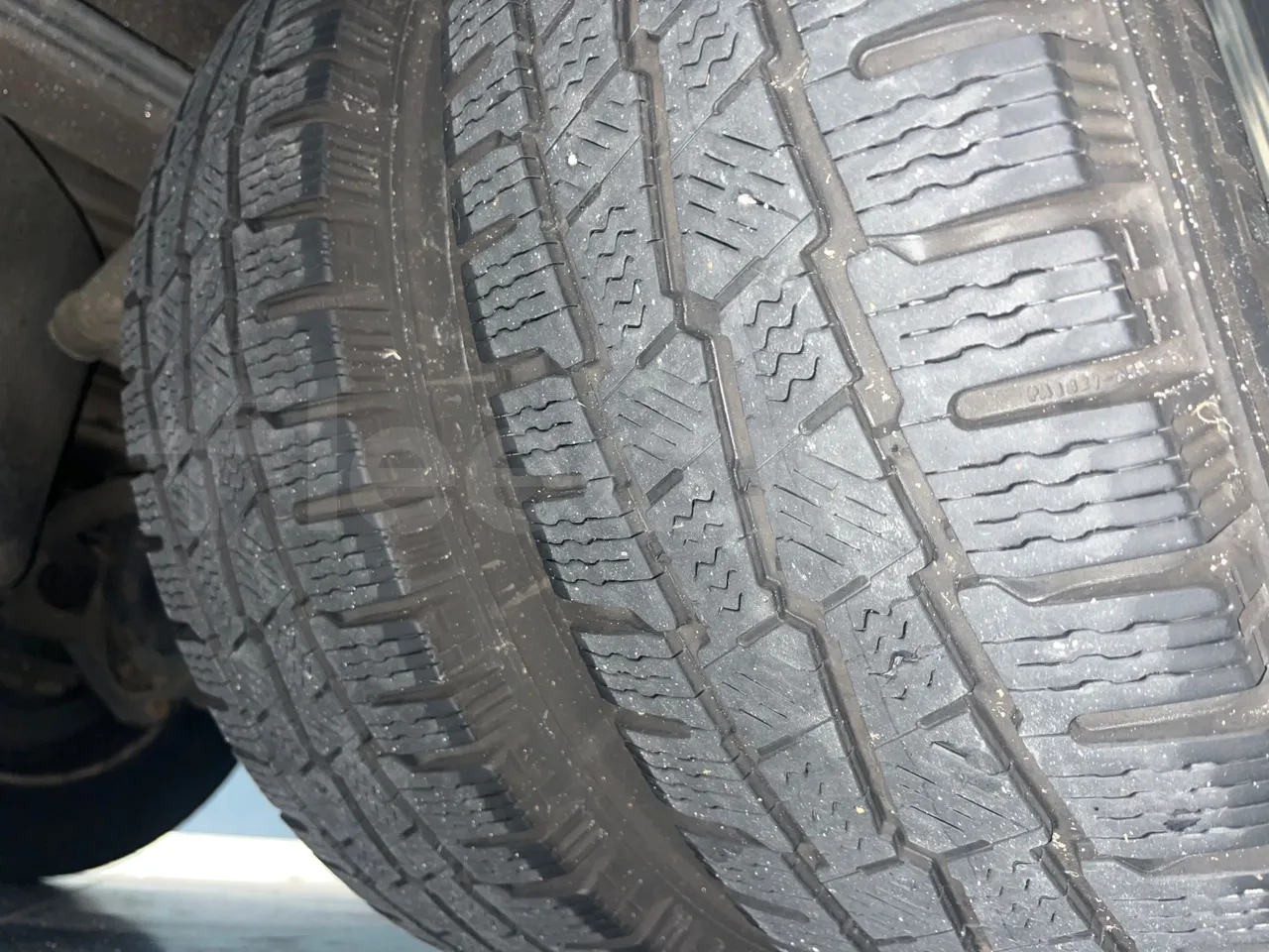 Mercedes-Benz Sprinter 906BB50  - Euro6 - 140kW - 7.360mt - tread condition third axle tires left