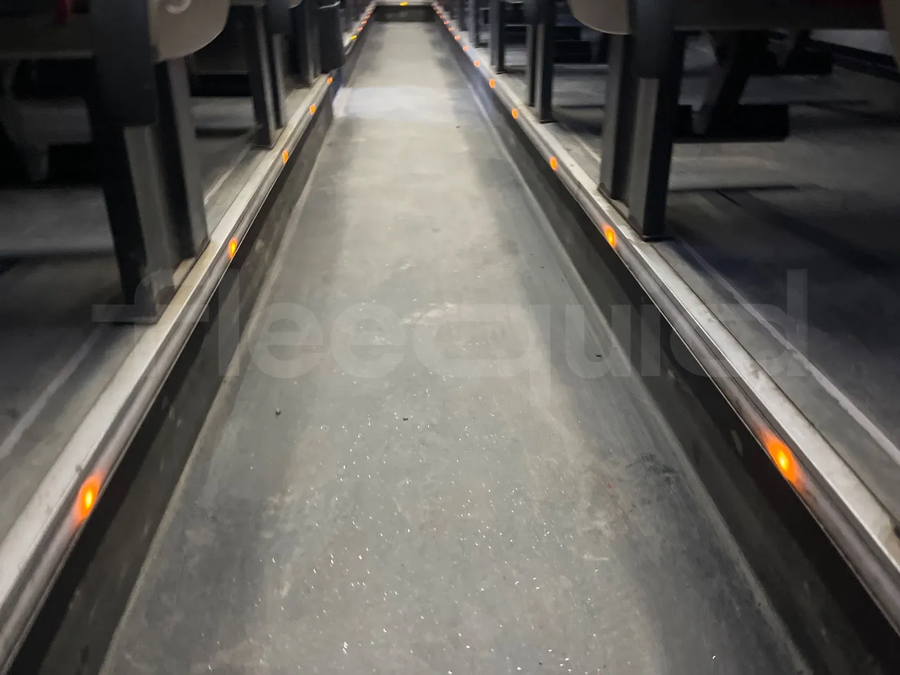 Man 18.410 HOCL 18.410 HOCL/R - Euro 4 - 301 kW - 12.9mt - seat brackets photo