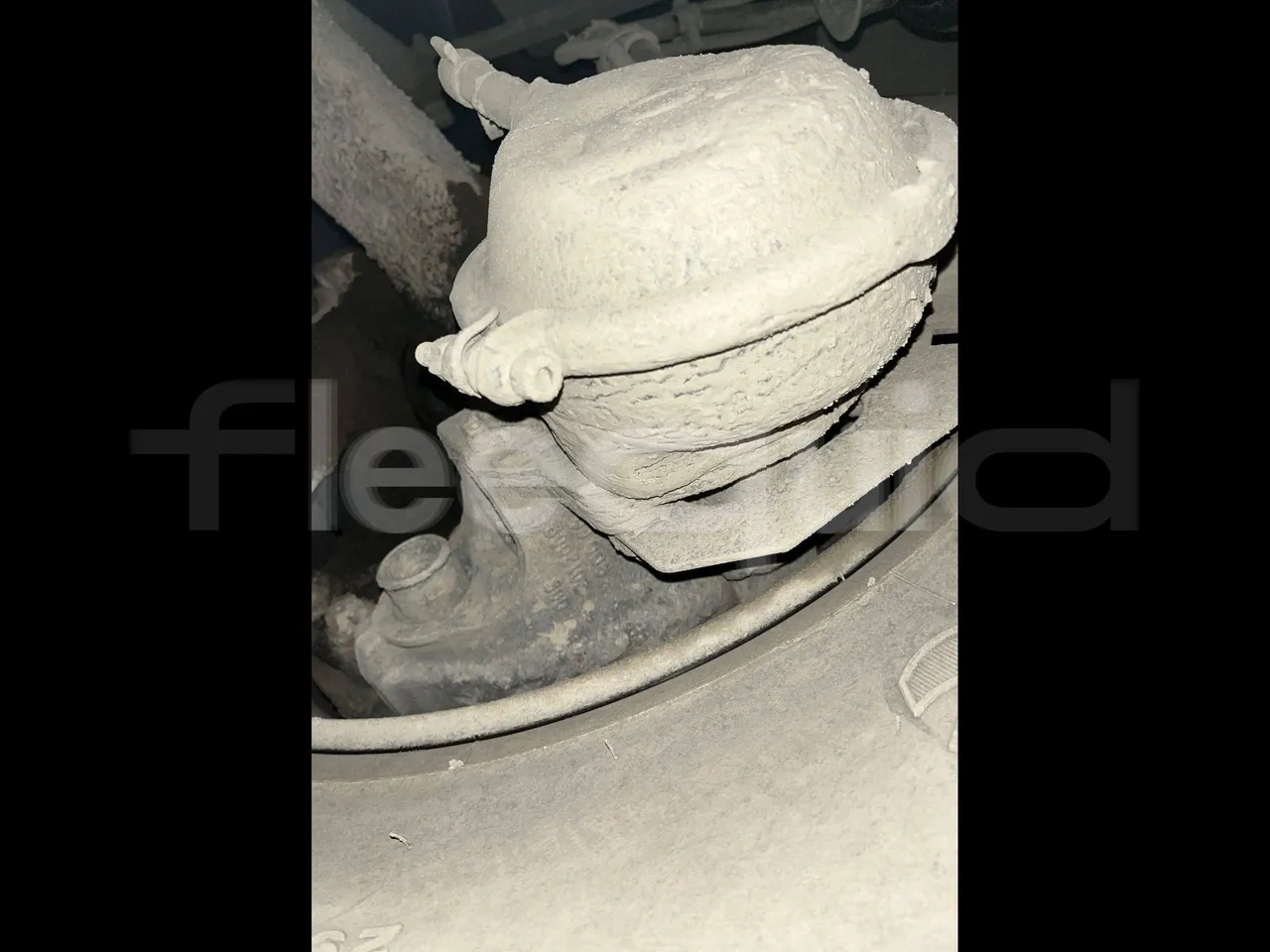 Man 18.410 HOCL 18.410 HOCL/R - Euro 4 - 301 kW - 12.9mt - front brake calipers right