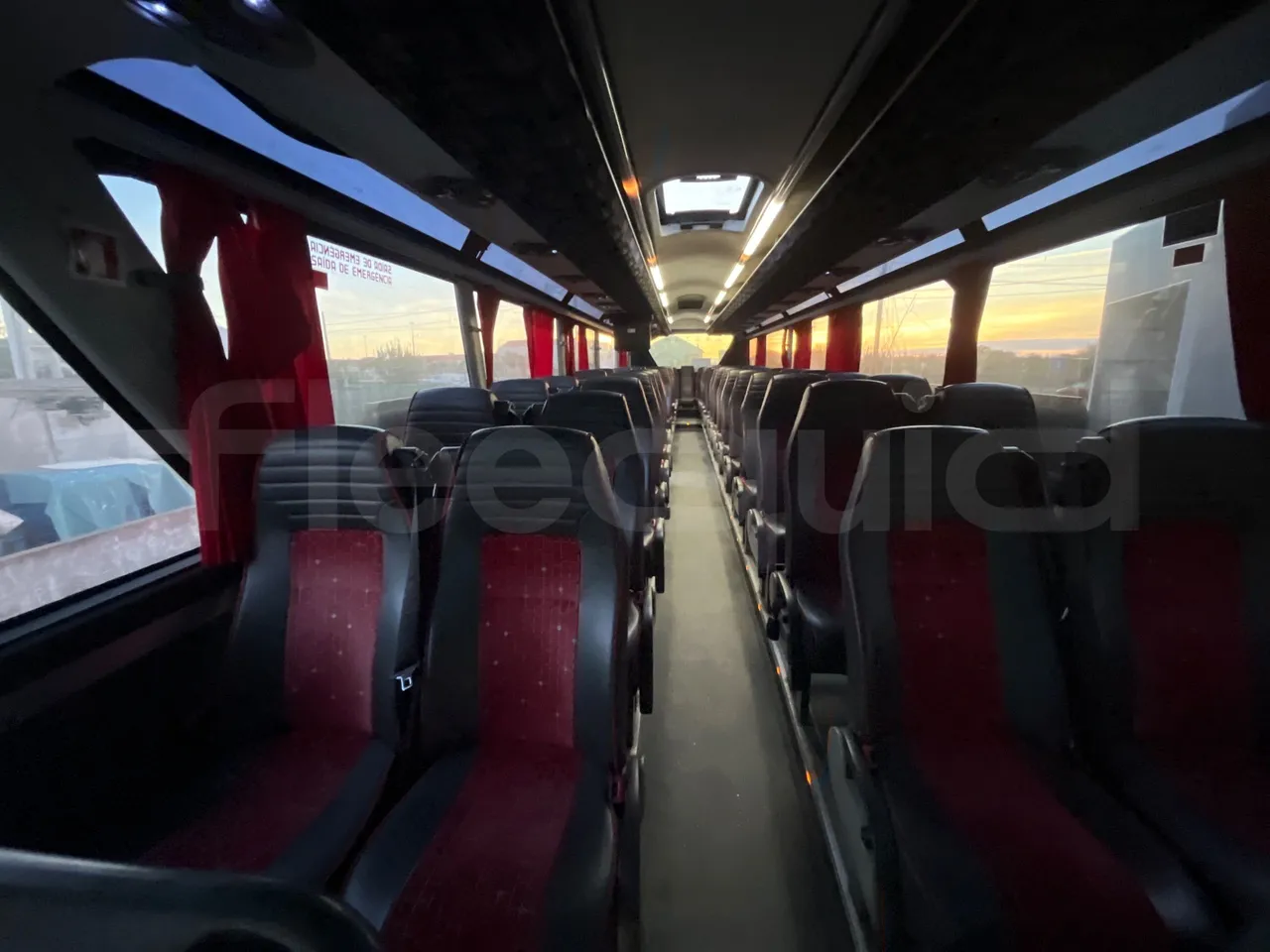 Man 18.410 HOCL 18.410 HOCL/R - Euro 4 - 301 kW - 12.9mt - interior reverse seats driver height