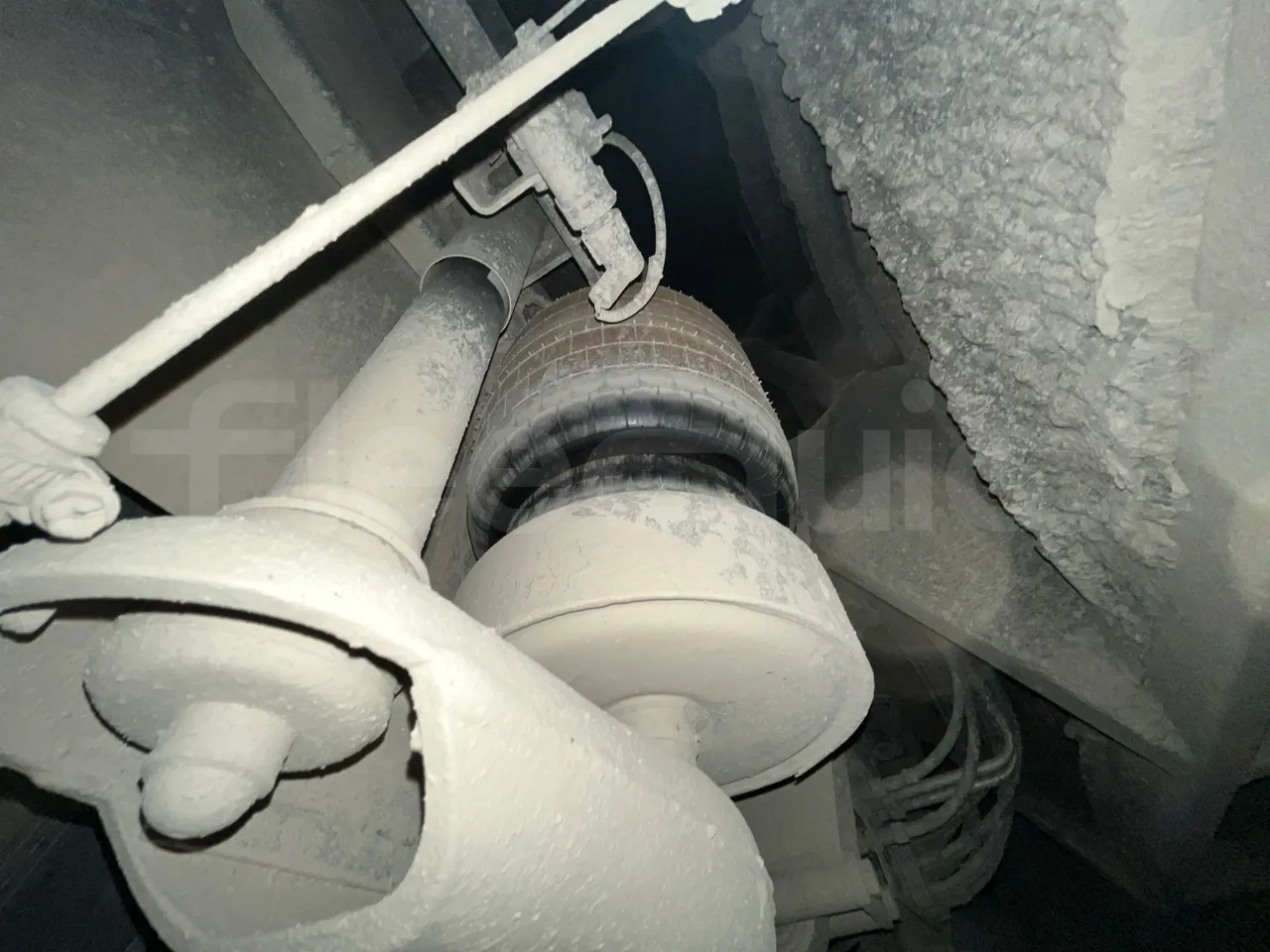 Man 18.410 HOCL 18.410 HOCL/R - Euro 4 - 301 kW - 12.9mt - axle 2 shock absorbers 1 right