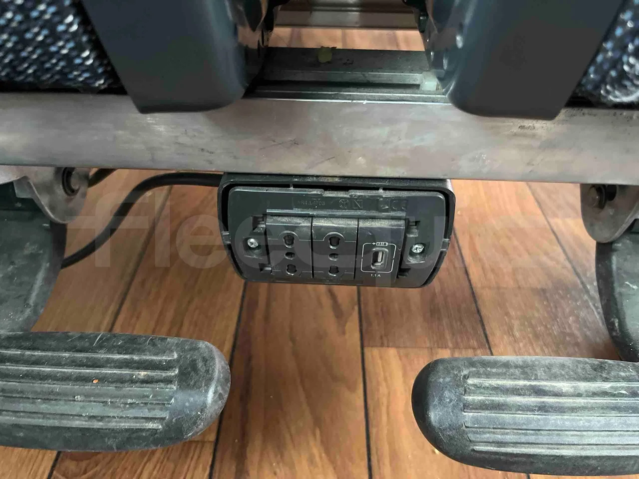 Neoplan Cityliner P14 - EUR6 - 294kW - 12.240m - usb charging detail