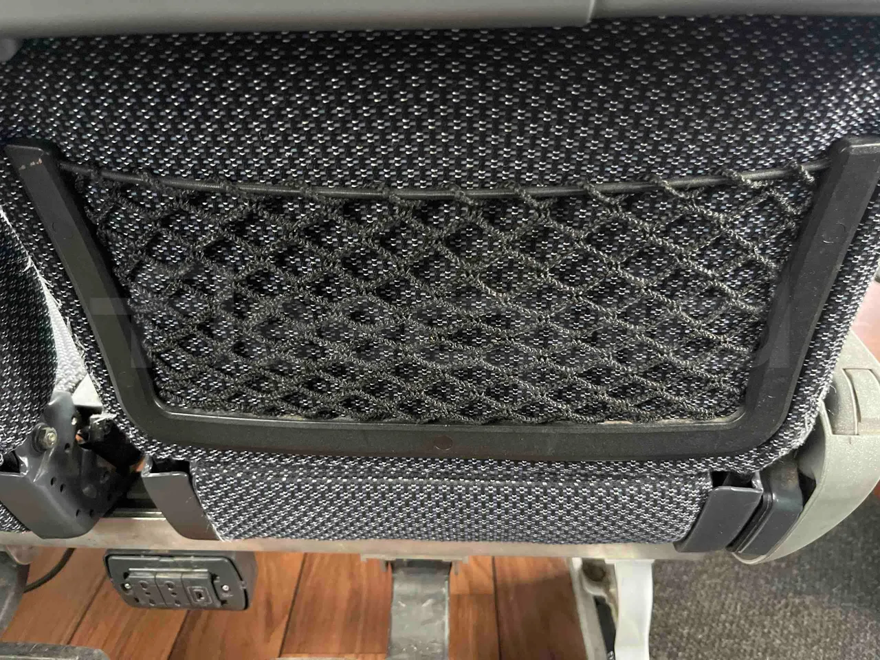 Neoplan Cityliner P14 - EUR6 - 294kW - 12.240m - mesh detail photo