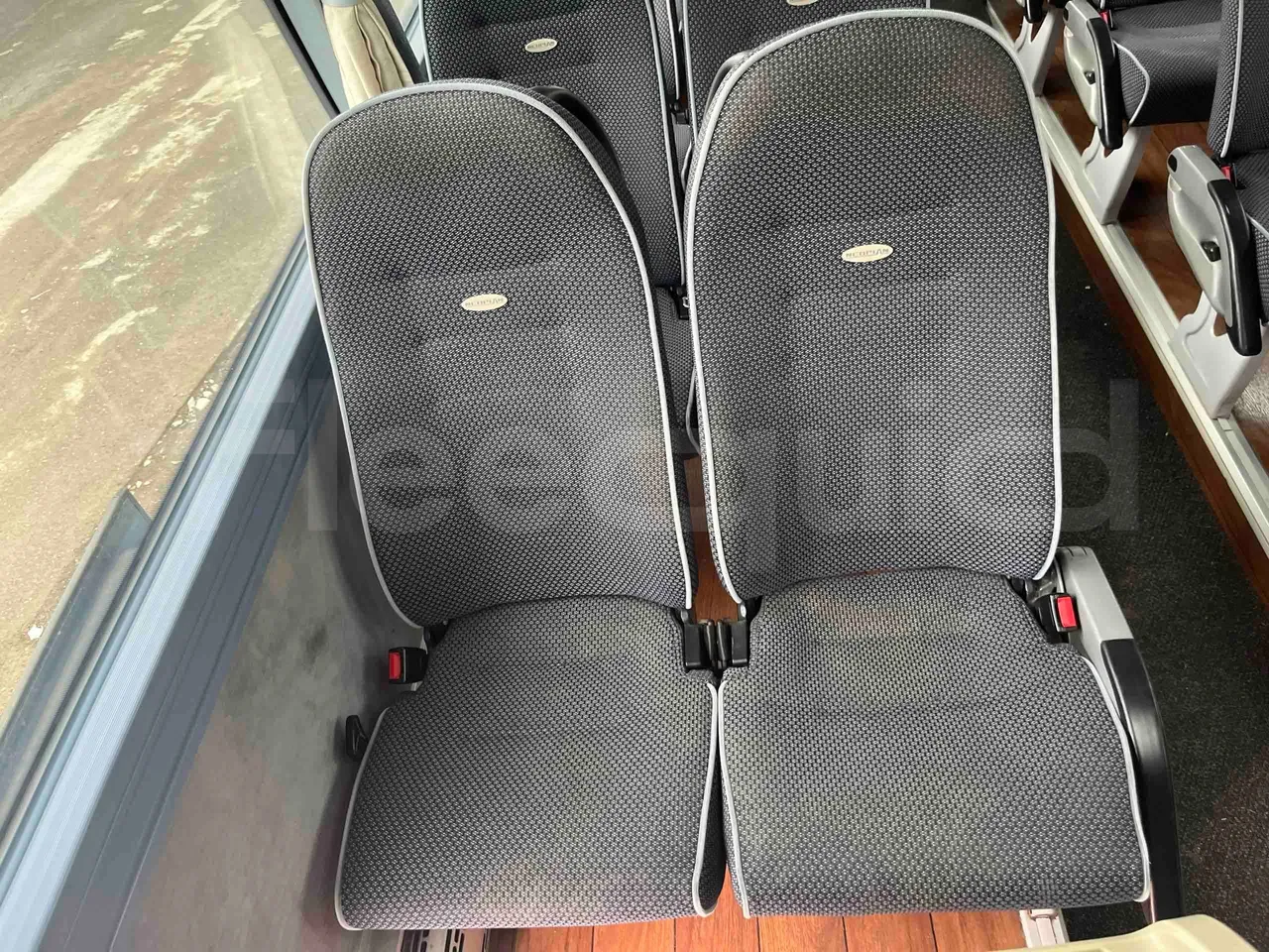 Neoplan Cityliner P14 - EUR6 - 294kW - 12.240m - folding seat photo