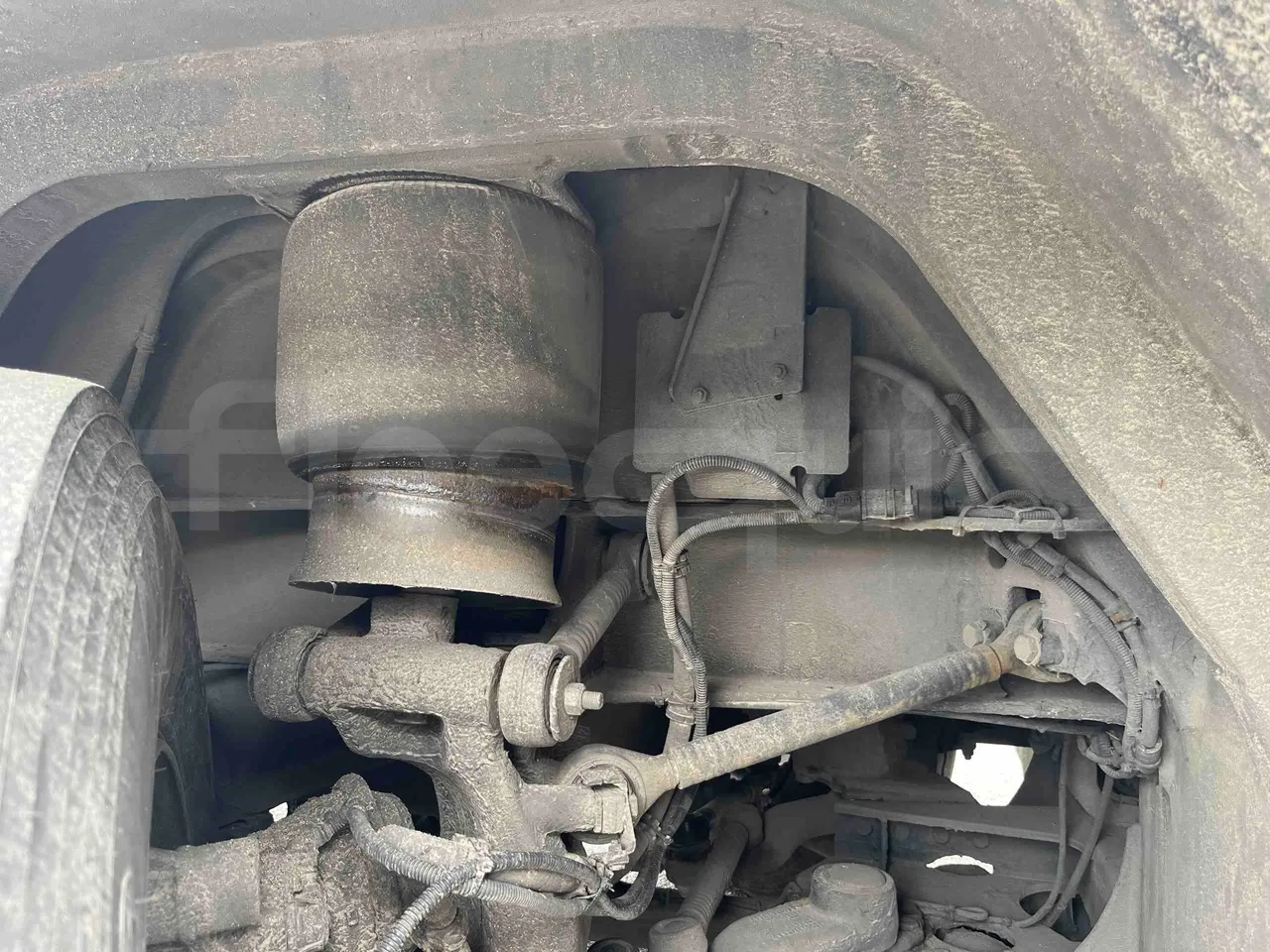 Neoplan Cityliner P14 - EUR6 - 294kW - 12.240m - front air springs right