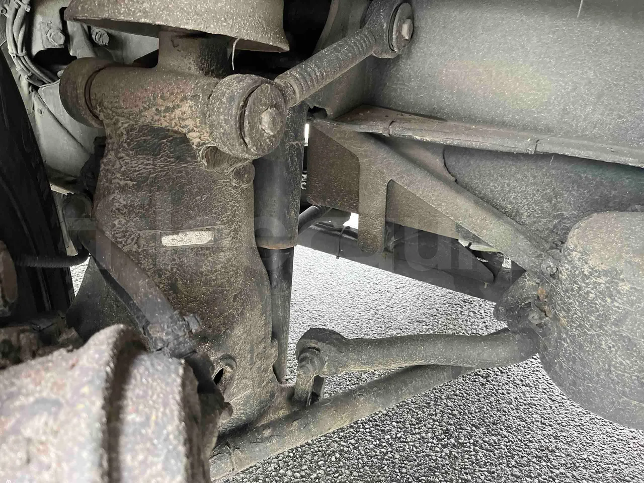 Neoplan Cityliner P14 - EUR6 - 294kW - 12.240m - front shock absorbers left