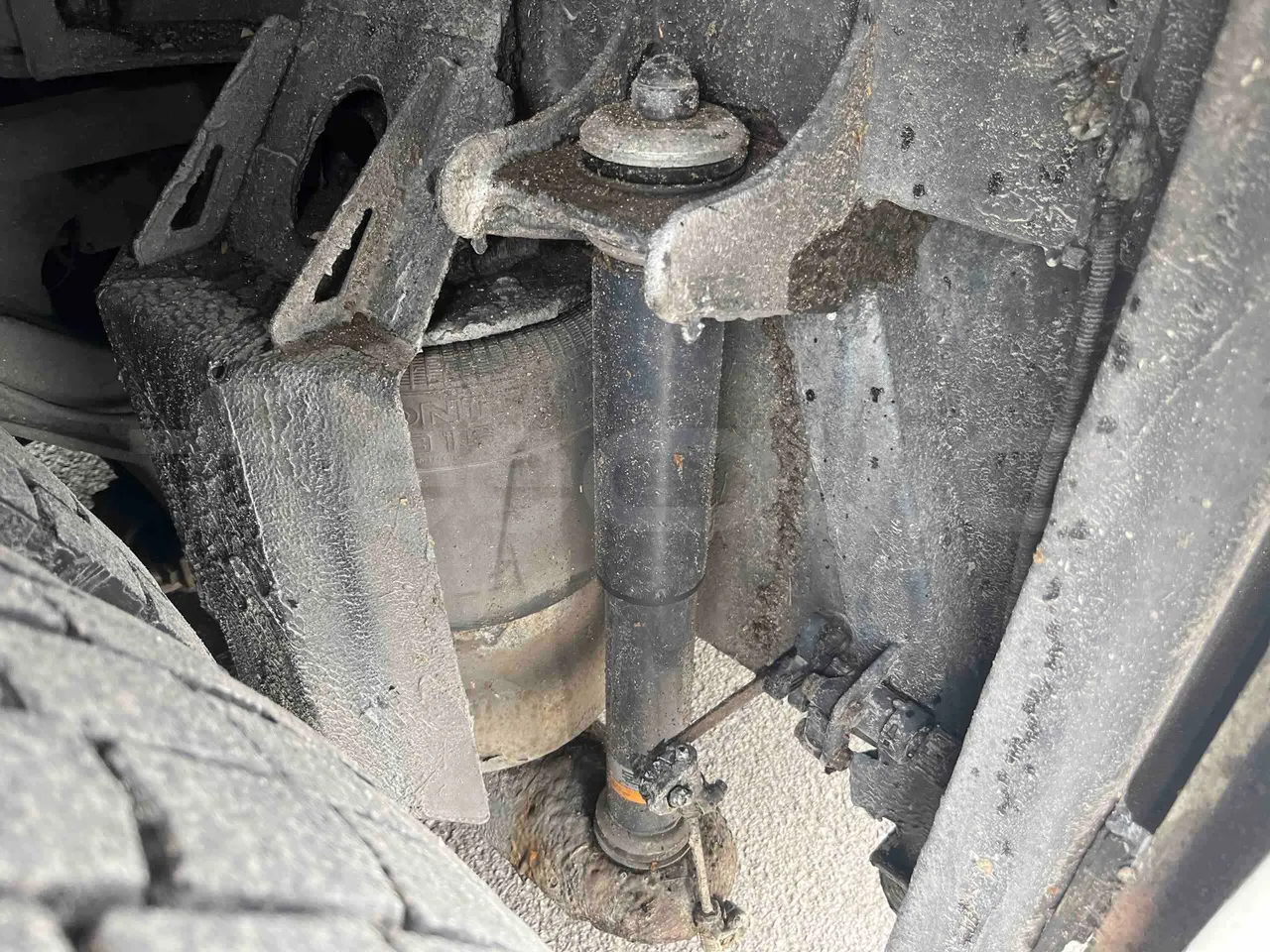 Neoplan Cityliner P14 - EUR6 - 294kW - 12.240m - axle 2 shock absorbers 1 right