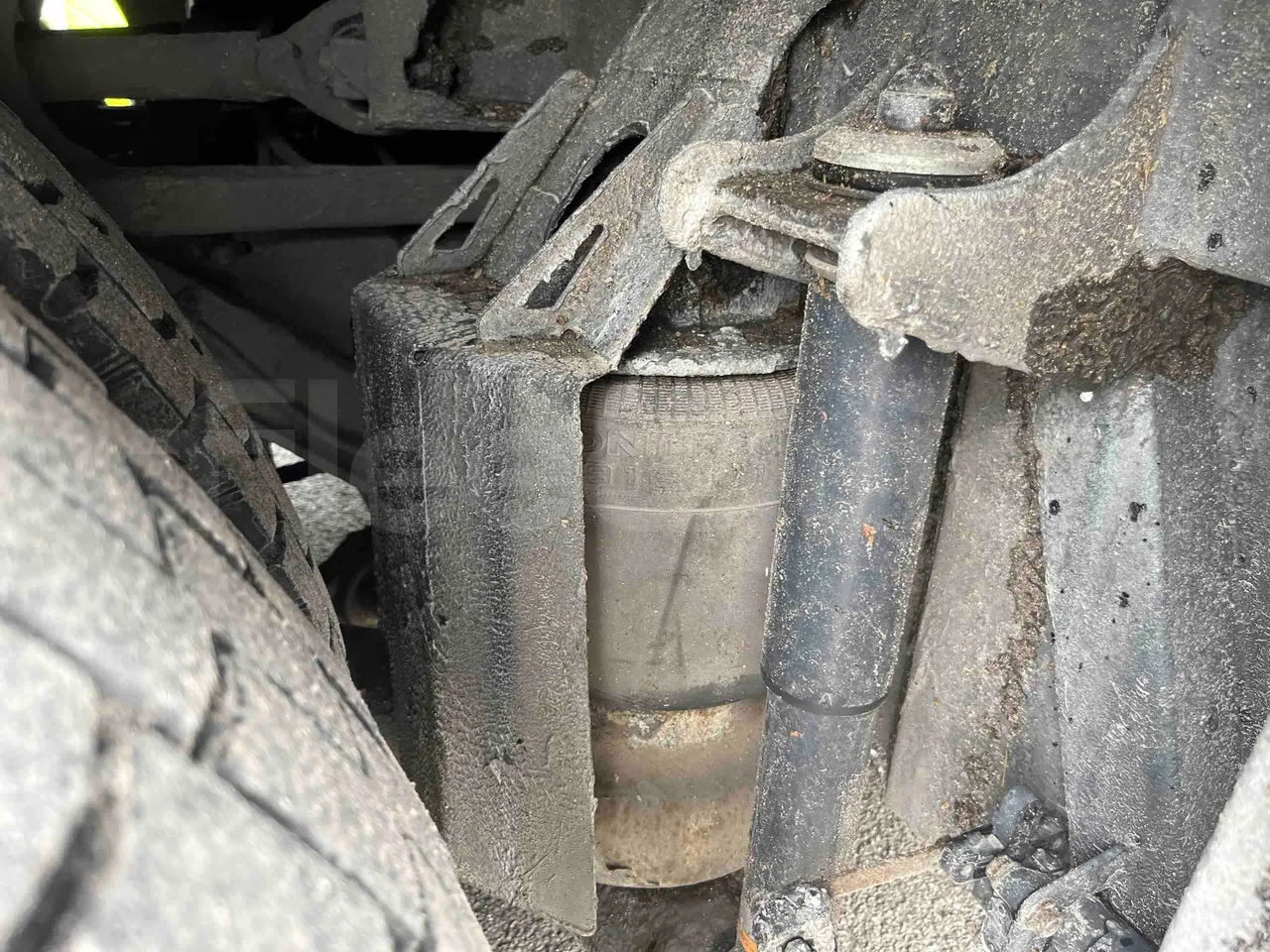 Neoplan Cityliner P14 - EUR6 - 294kW - 12.240m - axle 2 shock absorbers 2 left