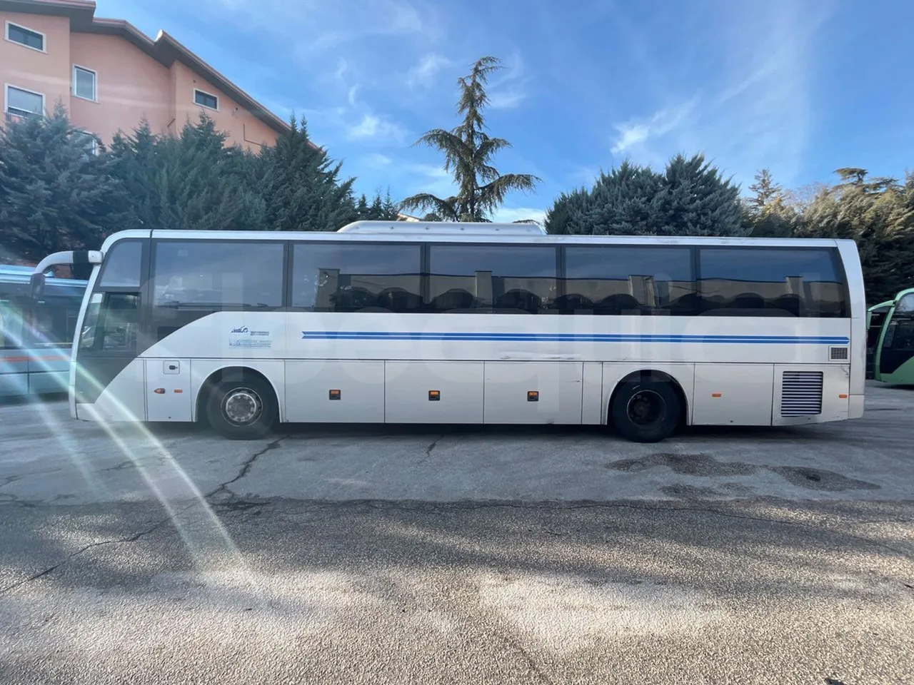 Temsa Safari RD R A T-I53 - Euro 5 - 266 kw - 12.200 mt - left side photo