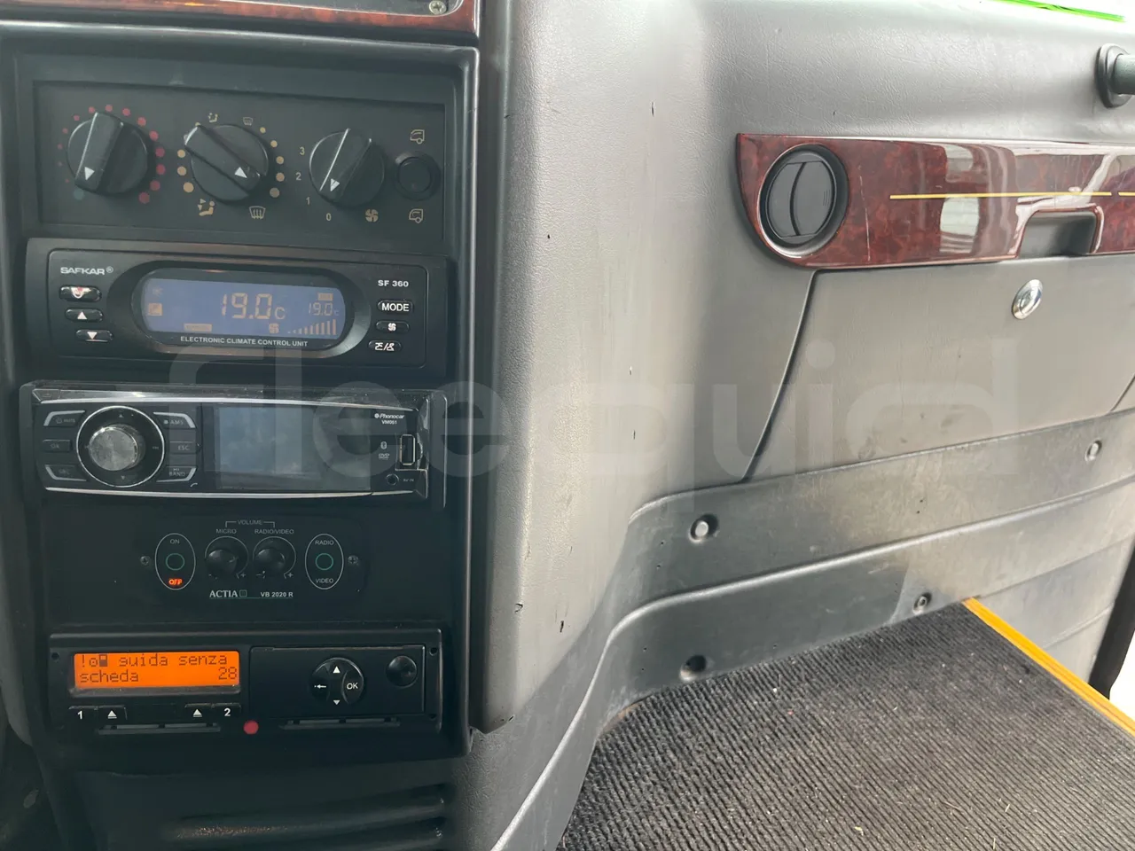 Isuzu Turquoise Anadolu - Euro4 - 140kw - 7.670mt - onboard devices 1