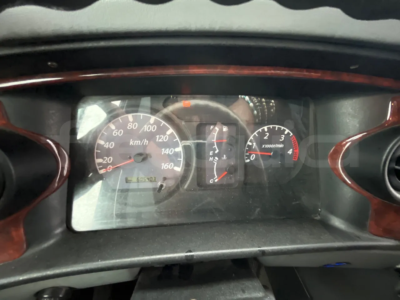 Isuzu Turquoise Anadolu - Euro4 - 140kw - 7.670mt - dashboard lights on