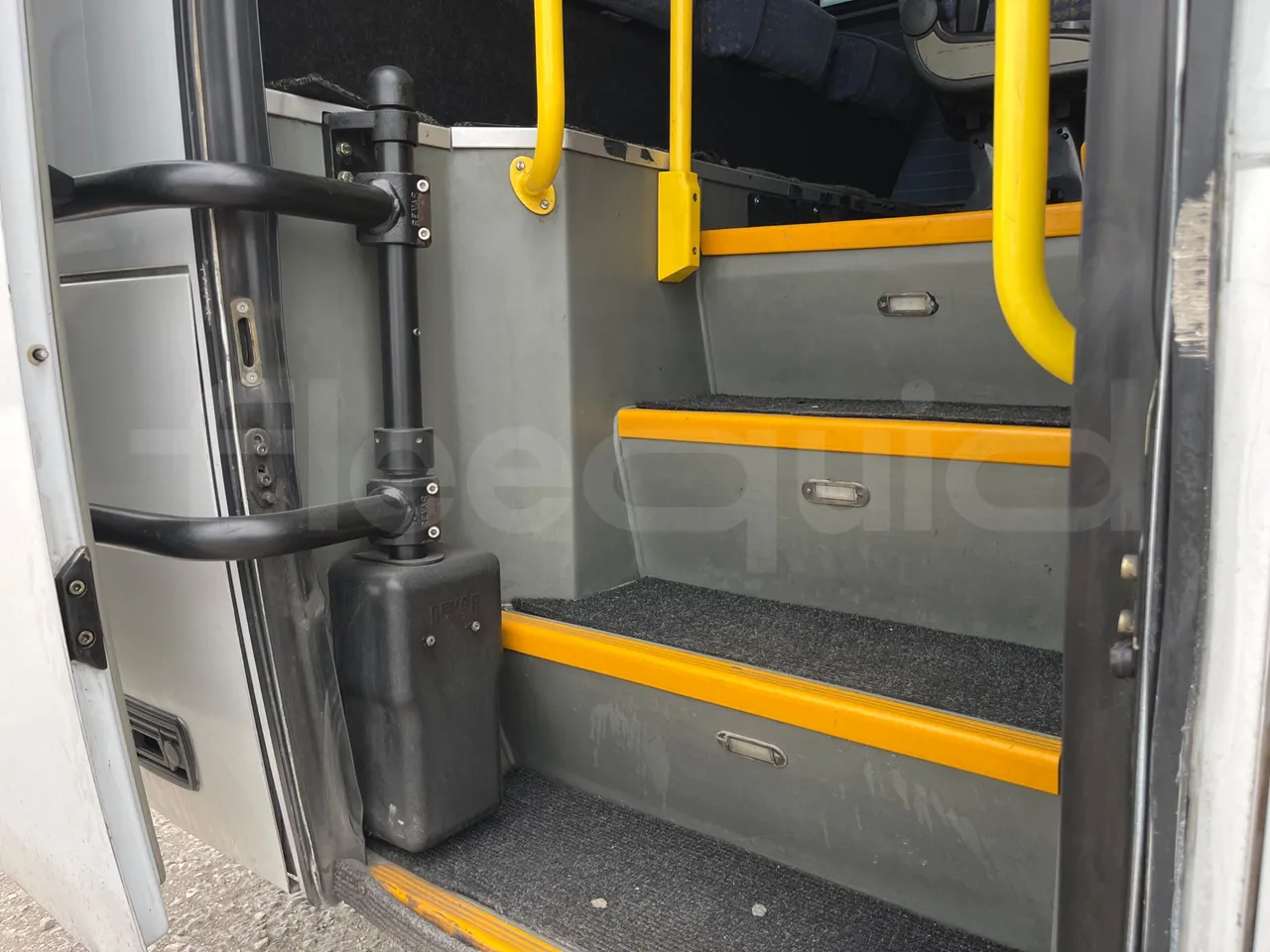 Isuzu Turquoise Anadolu - Euro4 - 140kw - 7.670mt - floor hatches photo