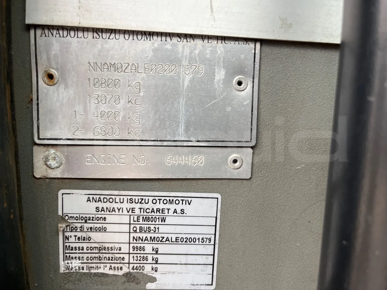 Isuzu Turquoise Anadolu - Euro4 - 140kw - 7.670mt - vehicle plate photo