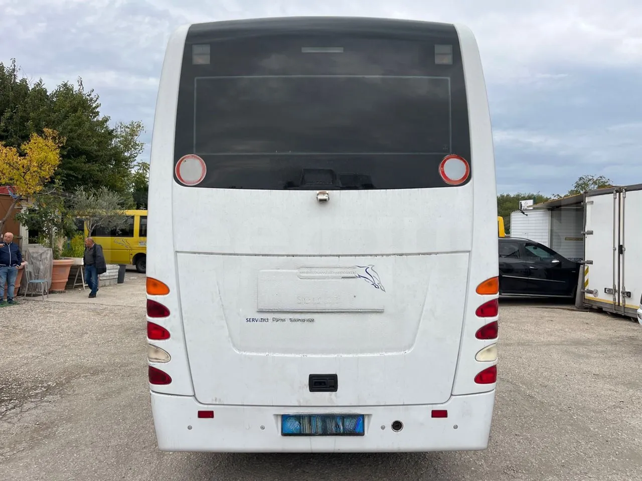 Isuzu Turquoise Anadolu - Euro4 - 140kw - 7.670mt - rear hatch closed