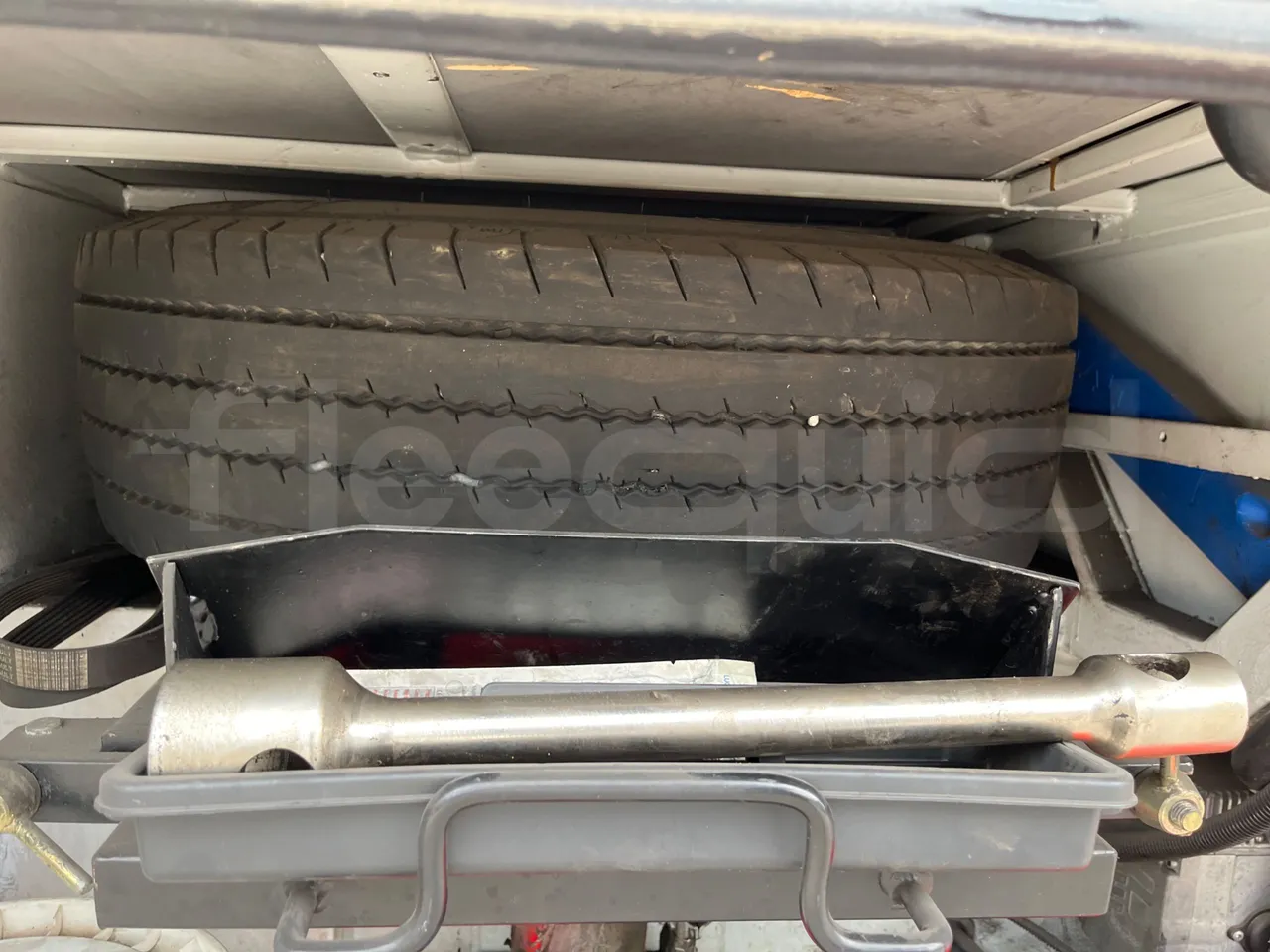 Isuzu Turquoise Anadolu - Euro4 - 140kw - 7.670mt - spare wheel