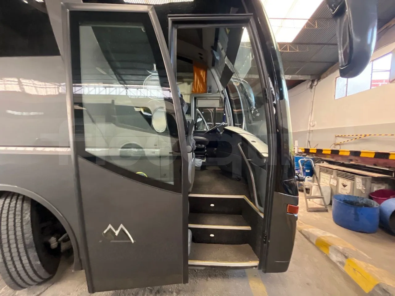 Man Stellae RR2 RR2 -EUR5-353kW -12.8m - front door 1 open