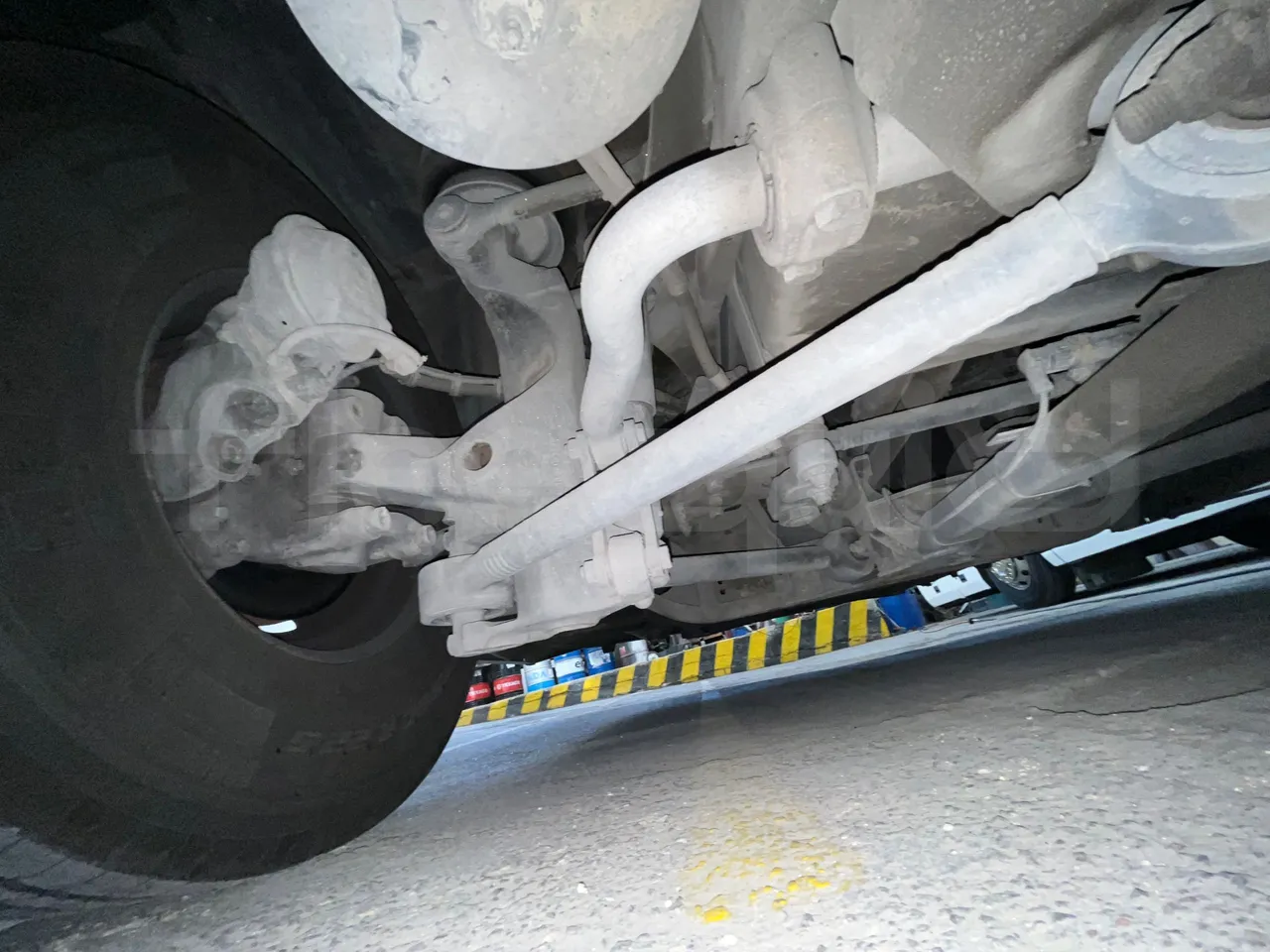 Man Stellae RR2 RR2 -EUR5-353kW -12.8m - front air springs left