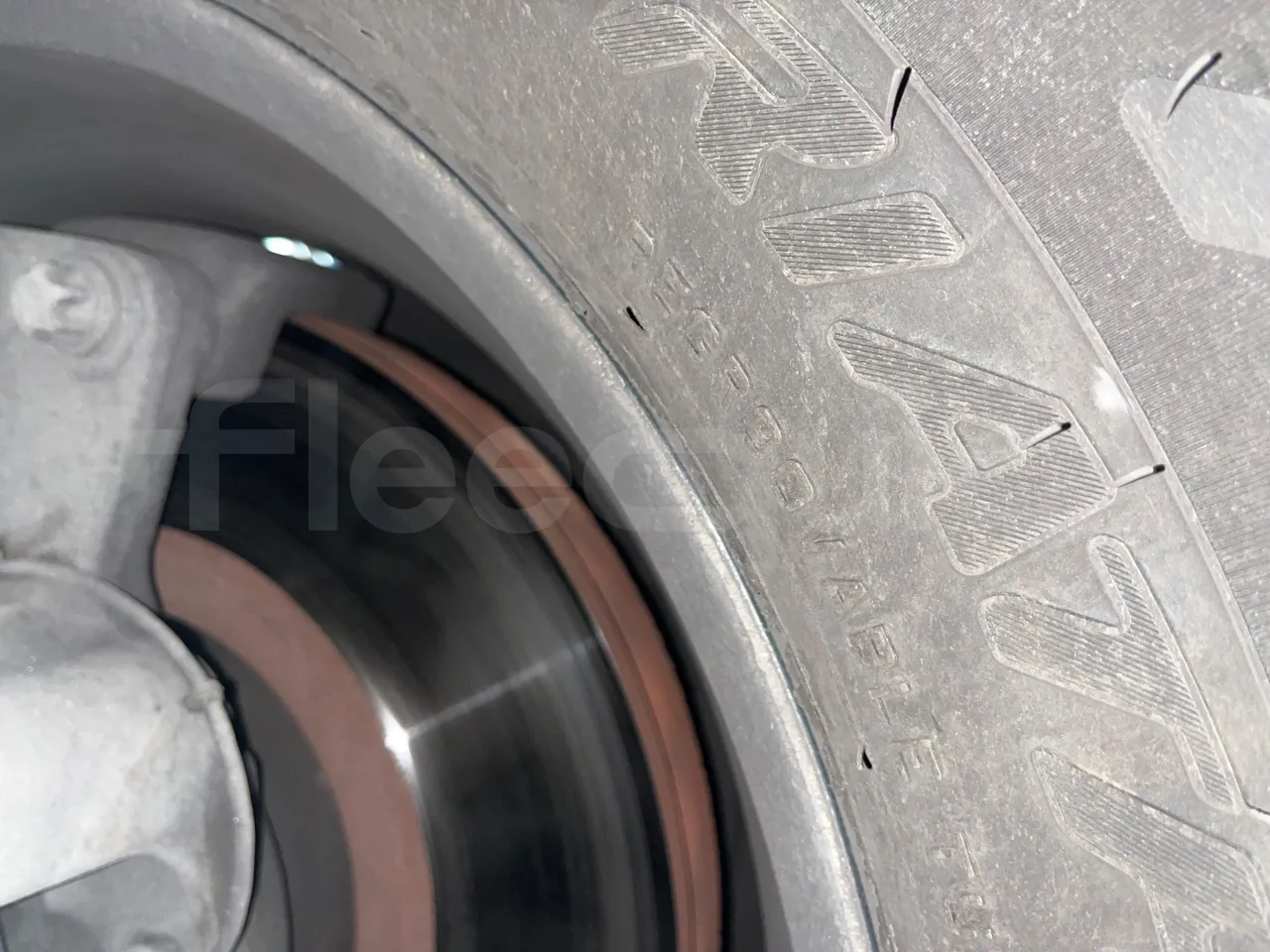 Man Stellae RR2 RR2 -EUR5-353kW -12.8m - front discs left