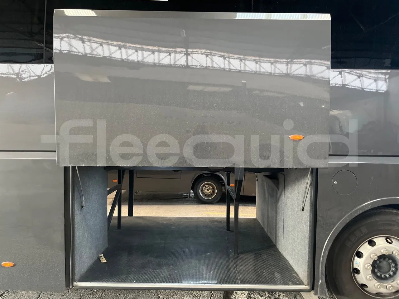 Man Stellae RR2 RR2 -EUR5-353kW -12.8m - luggage rack photo