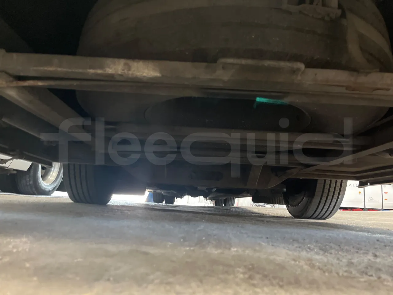 Man Stellae RR2 RR2 -EUR5-353kW -12.8m - front undercarriage from front