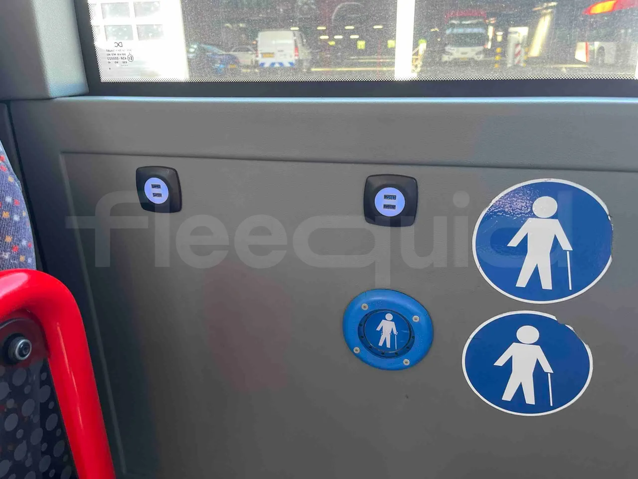 Mercedes-Benz Citaro - Usb Charging