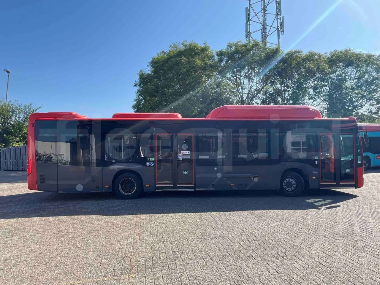 Mercedes-Benz Citaro - Right Side