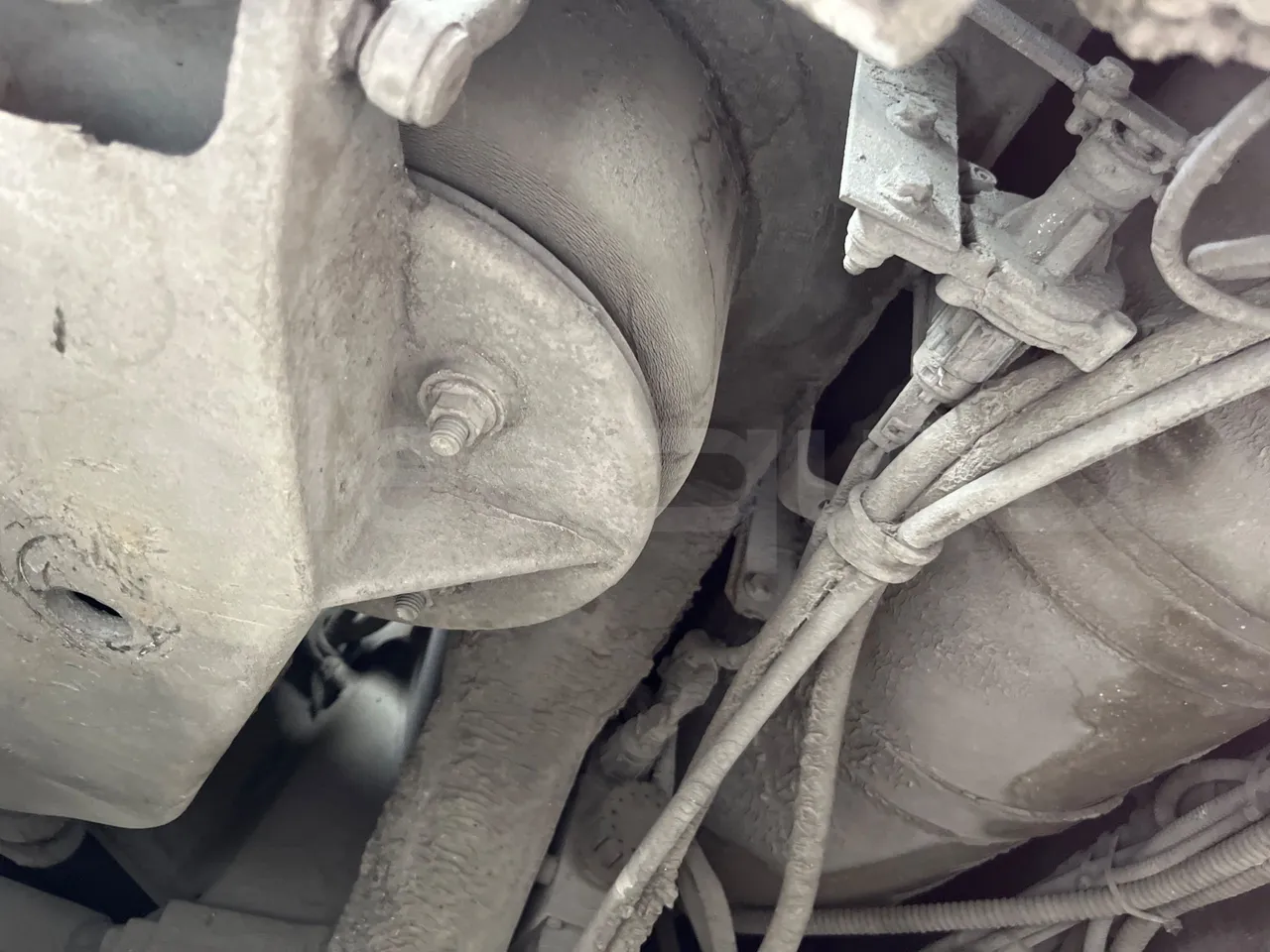 Volvo B9 Bravo I City-EUR5-193Kw-11,95m - axel 2 air springs 1 right