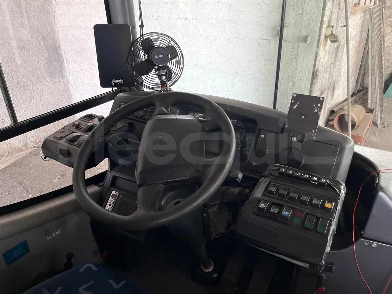 Volvo B9 Bravo I City-EUR5-193Kw-11,95m - buttons panels on