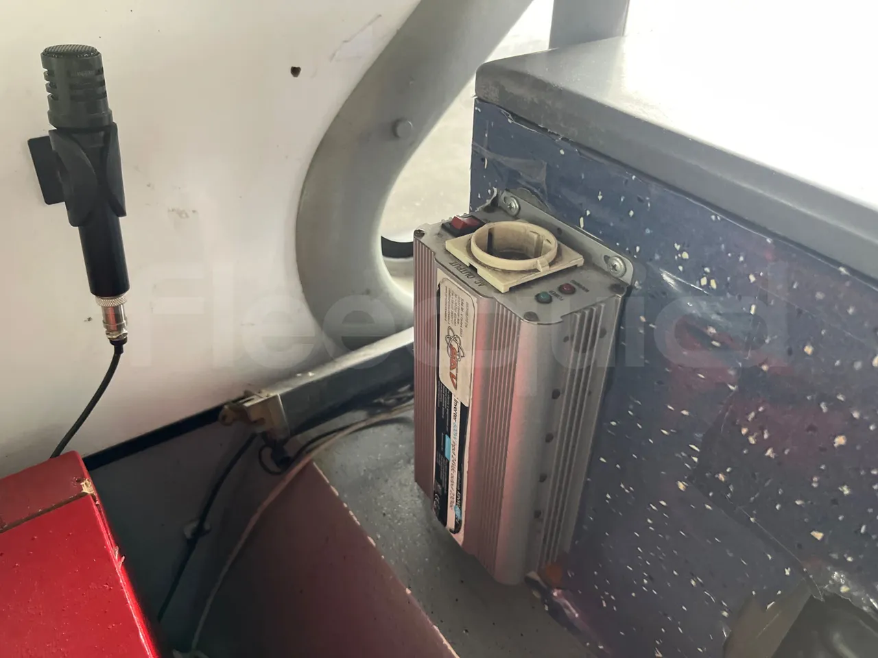 Volvo B9 Bravo I City-EUR5-193Kw-11,95m - usb charging detail