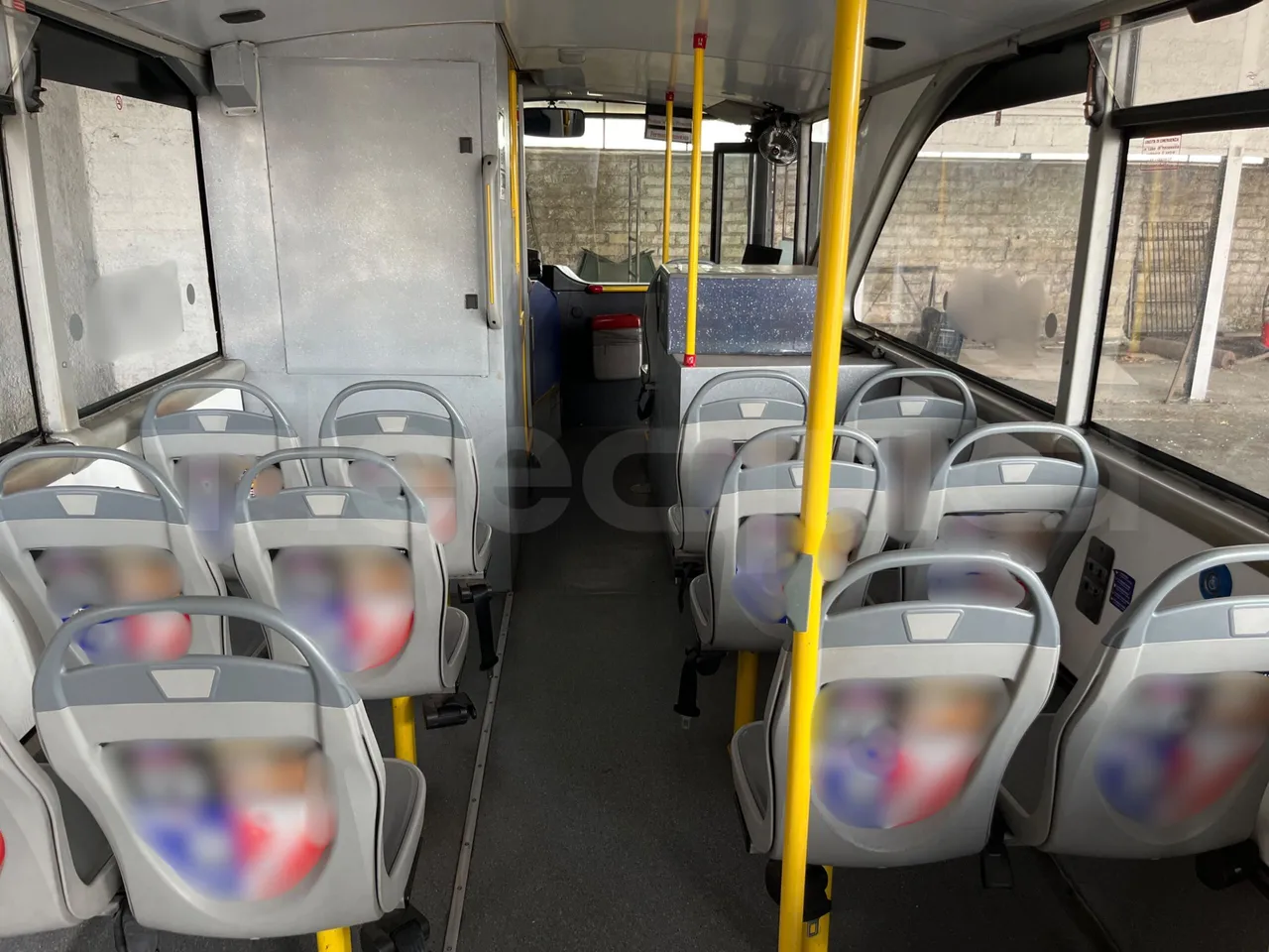 Volvo B9 Bravo I City-EUR5-193Kw-11,95m - forward view middle aisle