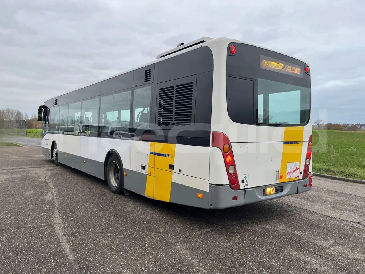 Van Hool A330 330 - EUR4 - 206kW - 12m - 3/4 left rear side