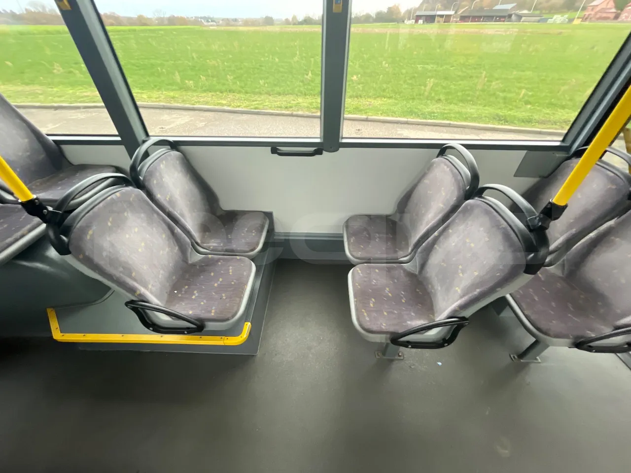 Van Hool A330 330 - EUR4 - 206kW - 12m - single seat detail