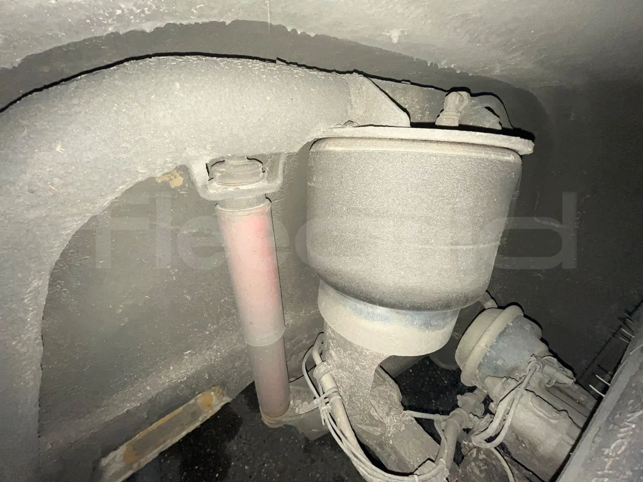 Van Hool A330 330 - EUR4 - 206kW - 12m - front shock absorbers right