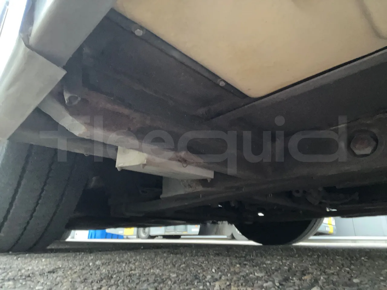 Van Hool A330 330 - EUR4 - 206kW - 12m - front axle right side